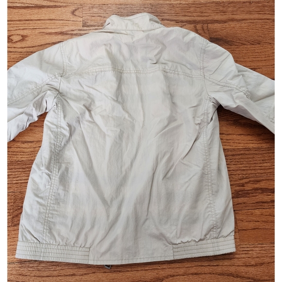 Burberry Reversible Boys Rain Jacket - Picture 4 of 9